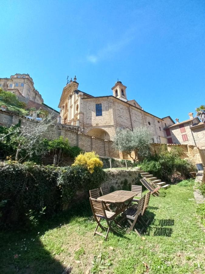 Il Giardino Di Olivia Appartement Guarene Buitenkant foto