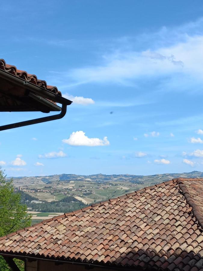 Il Giardino Di Olivia Appartement Guarene Buitenkant foto