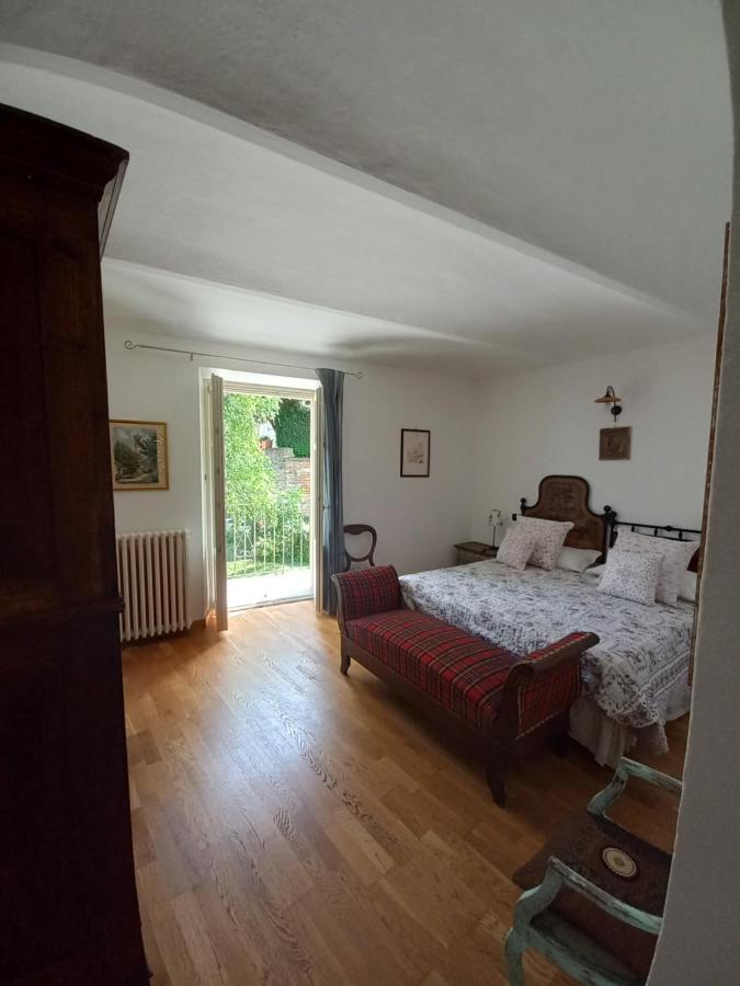 Il Giardino Di Olivia Appartement Guarene Buitenkant foto
